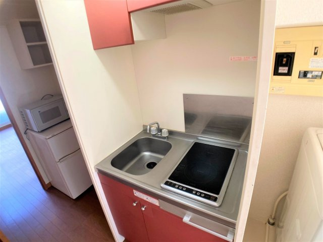 【キッチン】 | 設備・仕様は号室により異なる為、現況を優先致します。