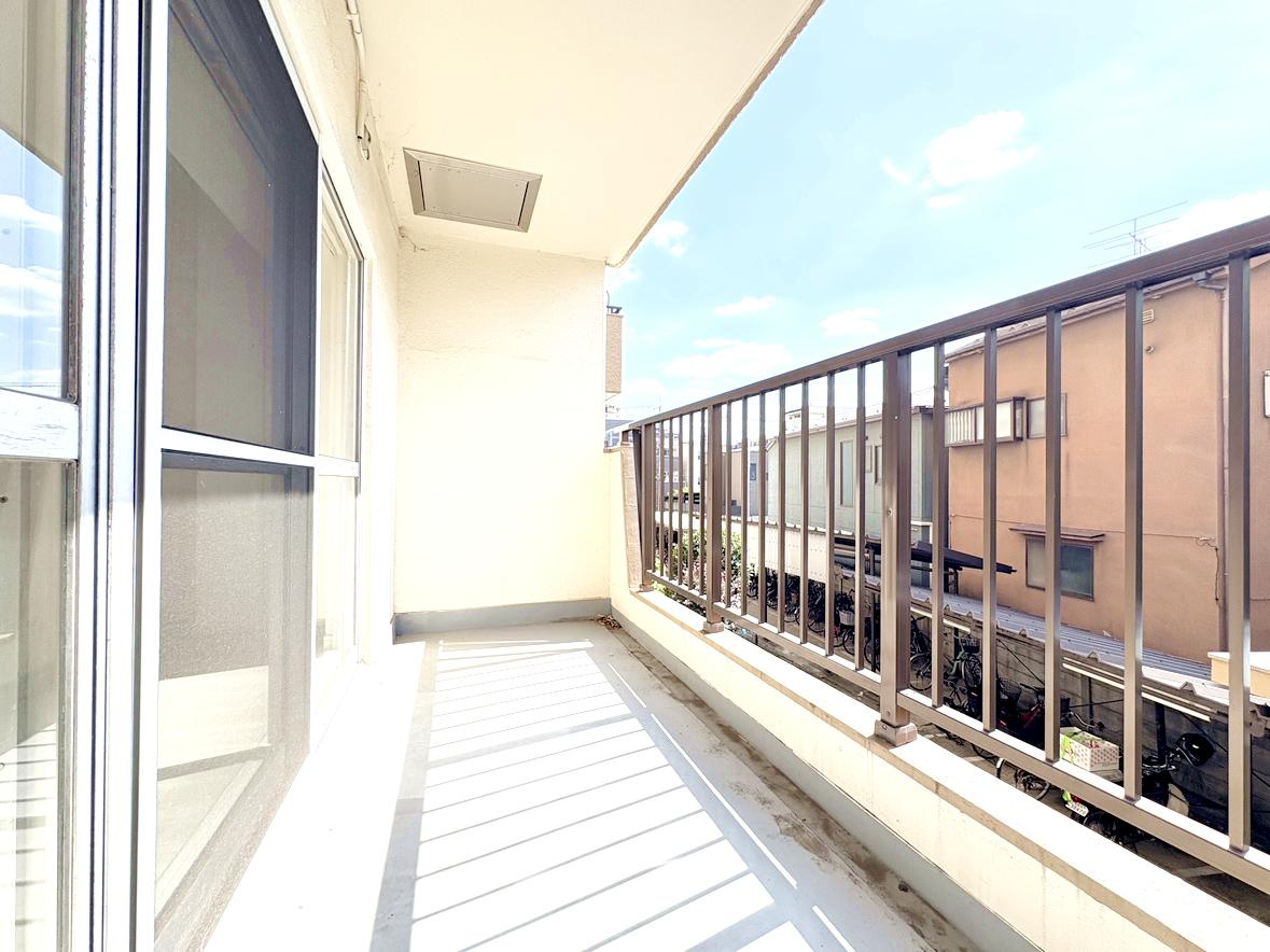 梅島ハイツのバルコニー