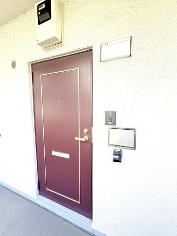 梅島ハイツの玄関
