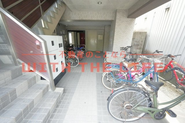 セントラルアベニュー【キャッシュバック対象物件】の洋室|コンパクトで使いやすい洋室です