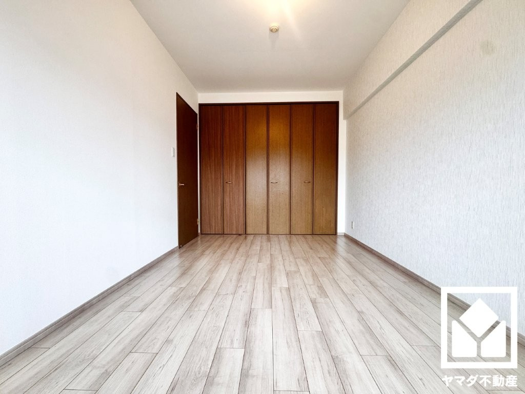 シンフォニー桃山の洋室