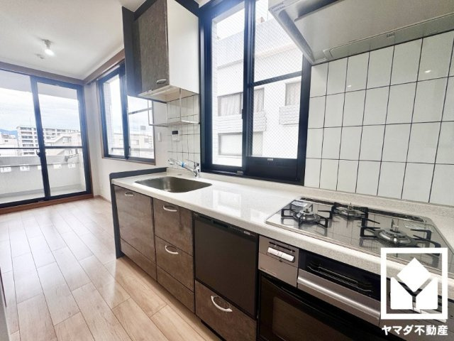 シンフォニー桃山のキッチン