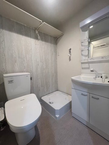 中野区若宮１丁目のアパートの洗面所