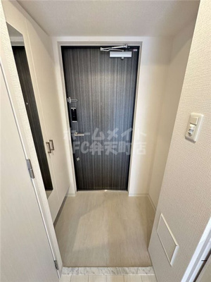 【玄関】 | エスリード弁天町ルシェンテ