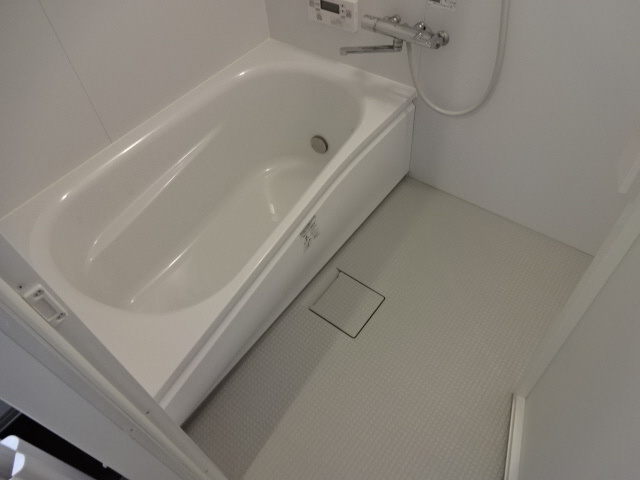 姫路市北条口３丁目の賃貸マンションの浴室