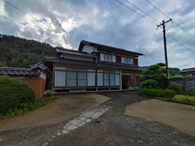 大山町加茂中古戸建