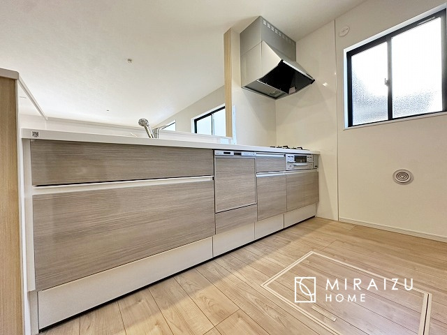 【その他】 | 暮らしやすさを考えたプランで快適な現地ロケーションを実現。安らぎに満たされる、ゆとりのある日々を過ごせます♪