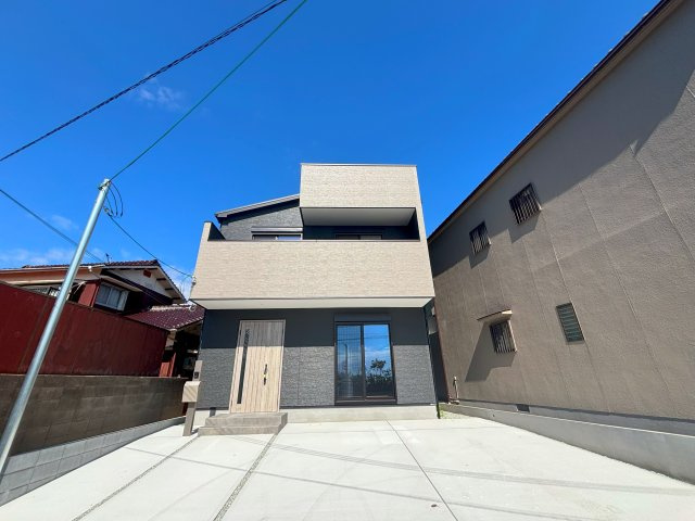 明石市大久保町江井島　新築戸建ての外観