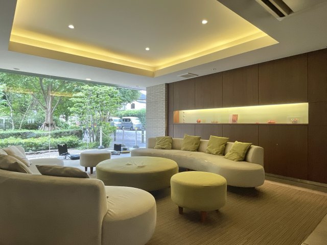 【エントランス】