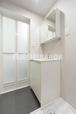 CocoCalm 半道橋の洗面所