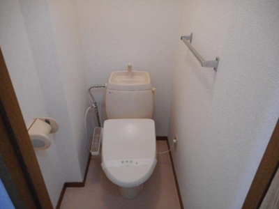 【トイレ】 | メゾンネイティブピーチ | トイレです