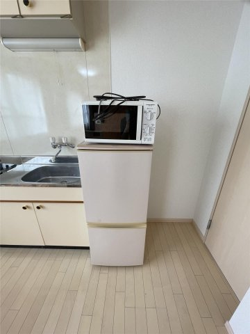 サンヒルズIIのその他|冷蔵庫・電子レンジがあります