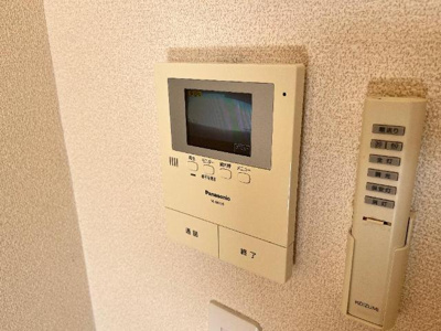 【内装】 | リップルメイト | カメラ付インターホン
