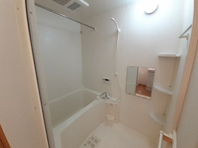 【浴室】 | ヴァロワール