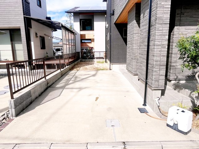 和歌山市新庄　中古戸建の駐車場