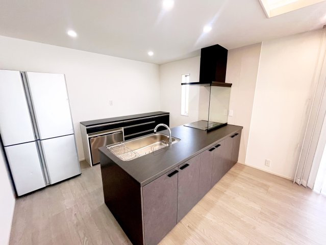 和歌山市新庄　中古戸建のキッチン