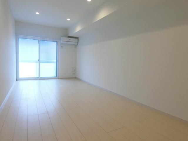 リブリ・ソレアードの寝室