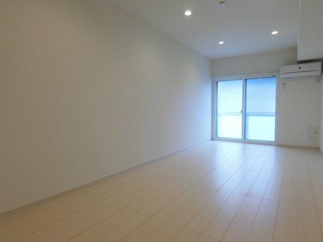 リブリ・ソレアードの寝室