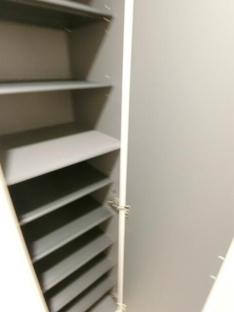 リブリ・ソレアードの玄関