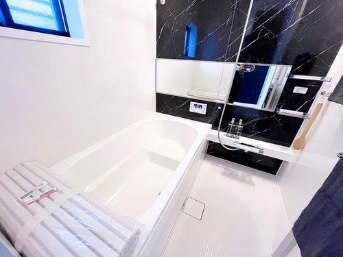 グランフェリディア泉南市新家第２期　１号棟の浴室