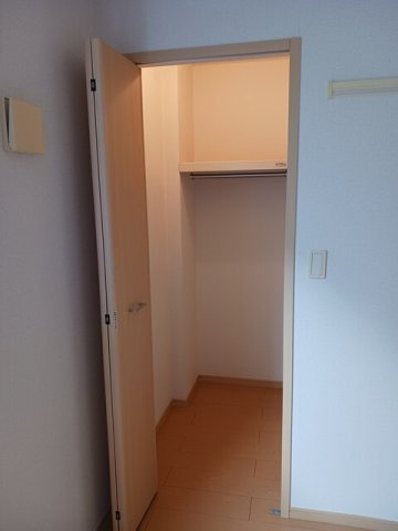 レジレンスパーク　Ⅰの収納