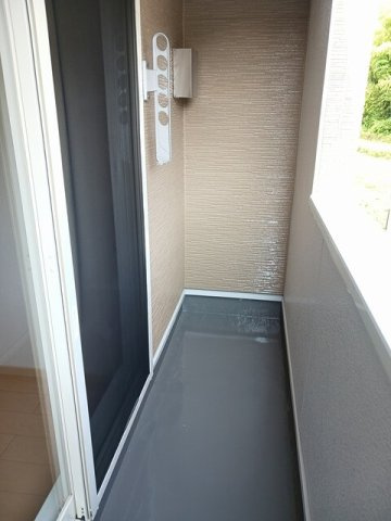 リバーサイド　レジデンス　Ａのバルコニー