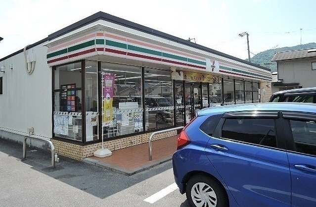 リバーサイド　レジデンス　Ｂの周辺|セブンイレブン安浦北店まで1300m