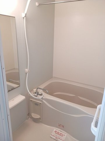 ソナチネ　Ｂの浴室