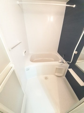 セレーノＢの浴室