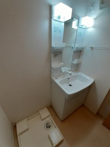 セレーノＢの洗面所