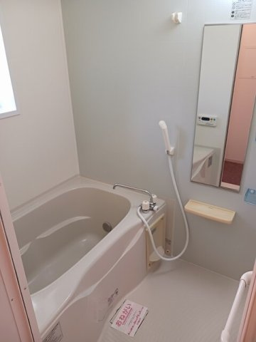 ブリーゼＡの浴室