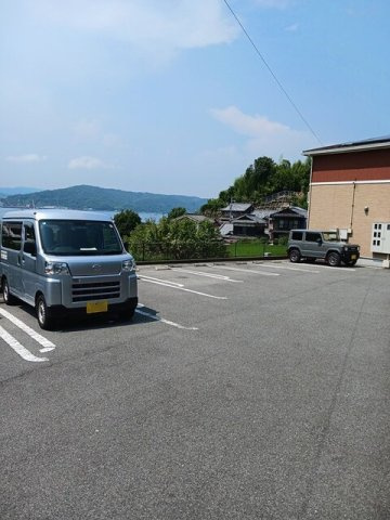 Ｖｉｌｌａ　Ｓｕｎｓｈｉｎｅの駐車場