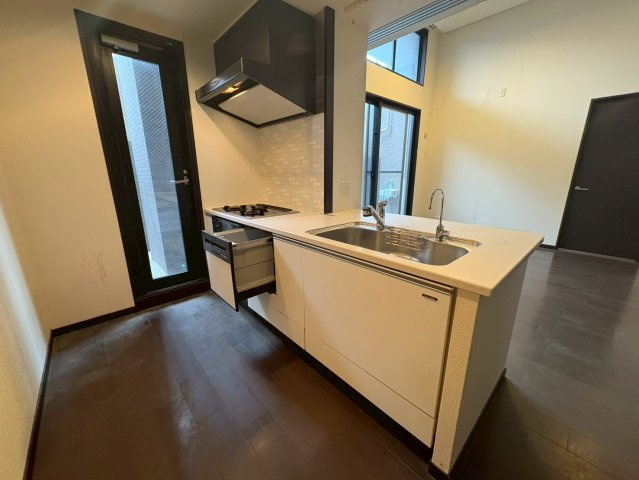 リソシエラグジェ御所南