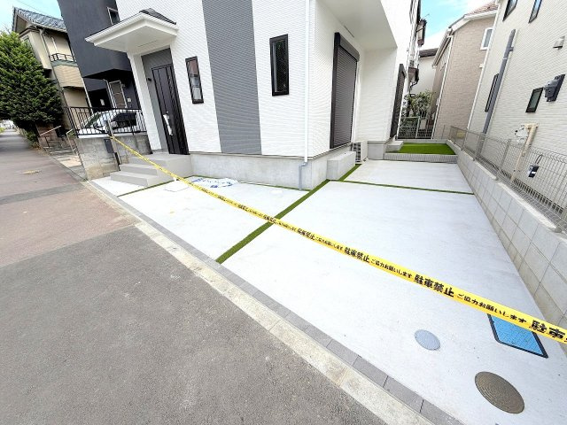 昭島市田中町1丁目全２棟　新築分譲の駐車場