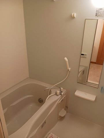 ペアセロベＥの浴室