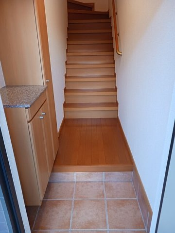 Ｎｏｕｒｉｓｈ　Ｔ＆Ｋの玄関