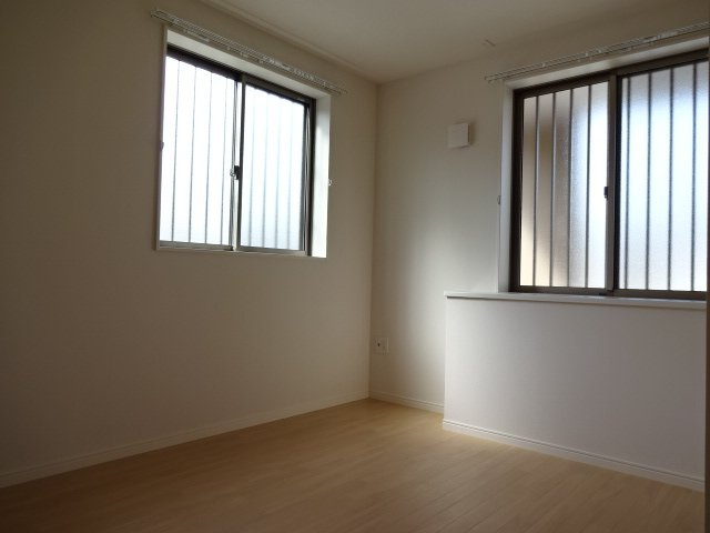 アンプルールの内装|室内