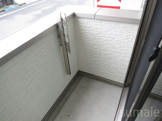 アリエ新小岩のバルコニー|幅があるので広々♪洗濯物が干せるバルコニーです。