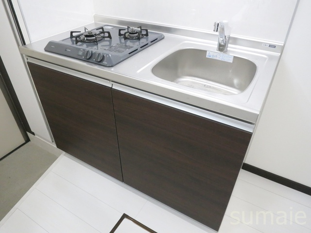 アリエ新小岩のキッチン|綺麗で清潔感があるキッチン♪料理も捗りそうです。