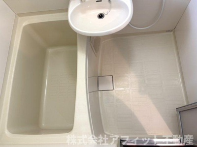 【浴室】 | ヴィラ西町