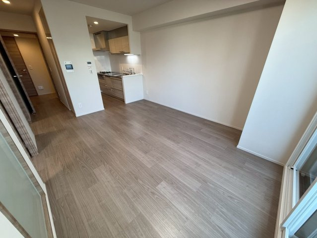 ローレルタワー堺筋本町の居間・リビング