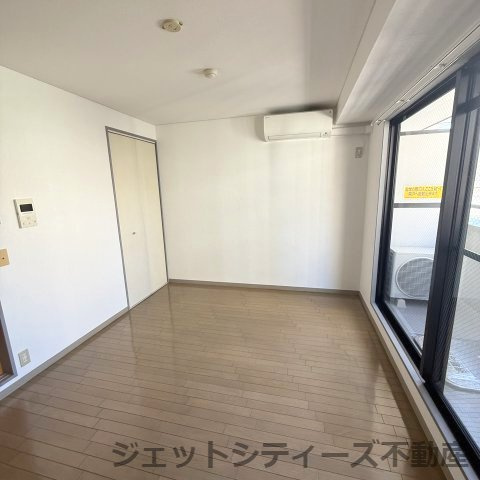 【洋室】 | カランドリエ