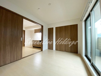 【寝室】 | La Marna | 落ち着いた雰囲気の洋室♪