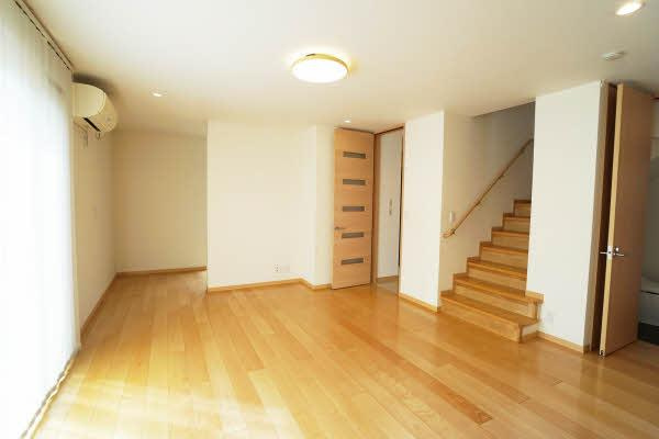 下飯田町（下飯田駅） 6780万円の居間・リビング