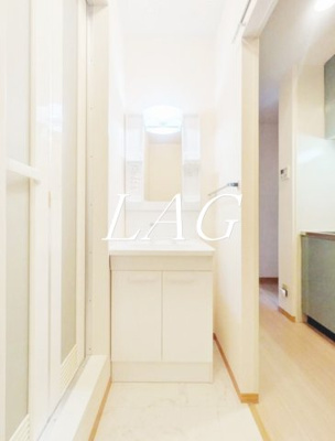 【洗面所】 | コスミオン | 洗面台です。