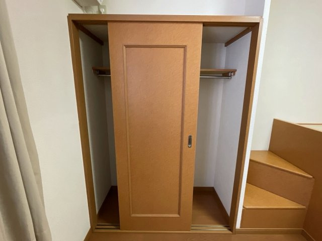 レオパレスグリーンハイツ２号館の内装|きれいな内装です