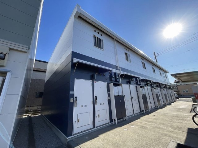 レオパレスグリーンハイツ２号館