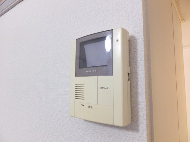 レオパレスおおとりのその他|モニター付きインターフォンなら急な来客にも慌てません。