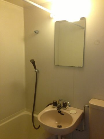 レオパレス三橋の浴室|3点ユニット