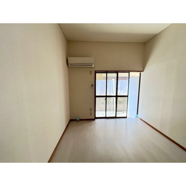 テラス大成の居間・リビング|ゆったり過ごせる居間です